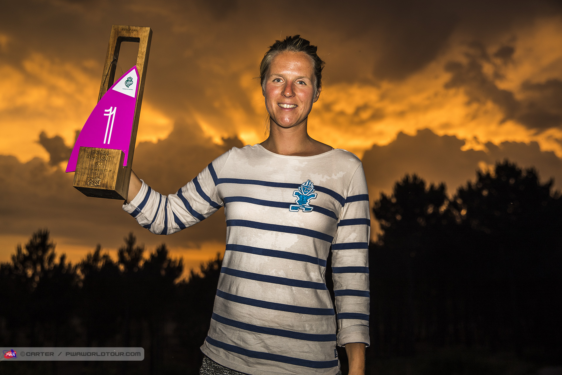 Delphine Cousin-Questel est championne du monde de windsurf