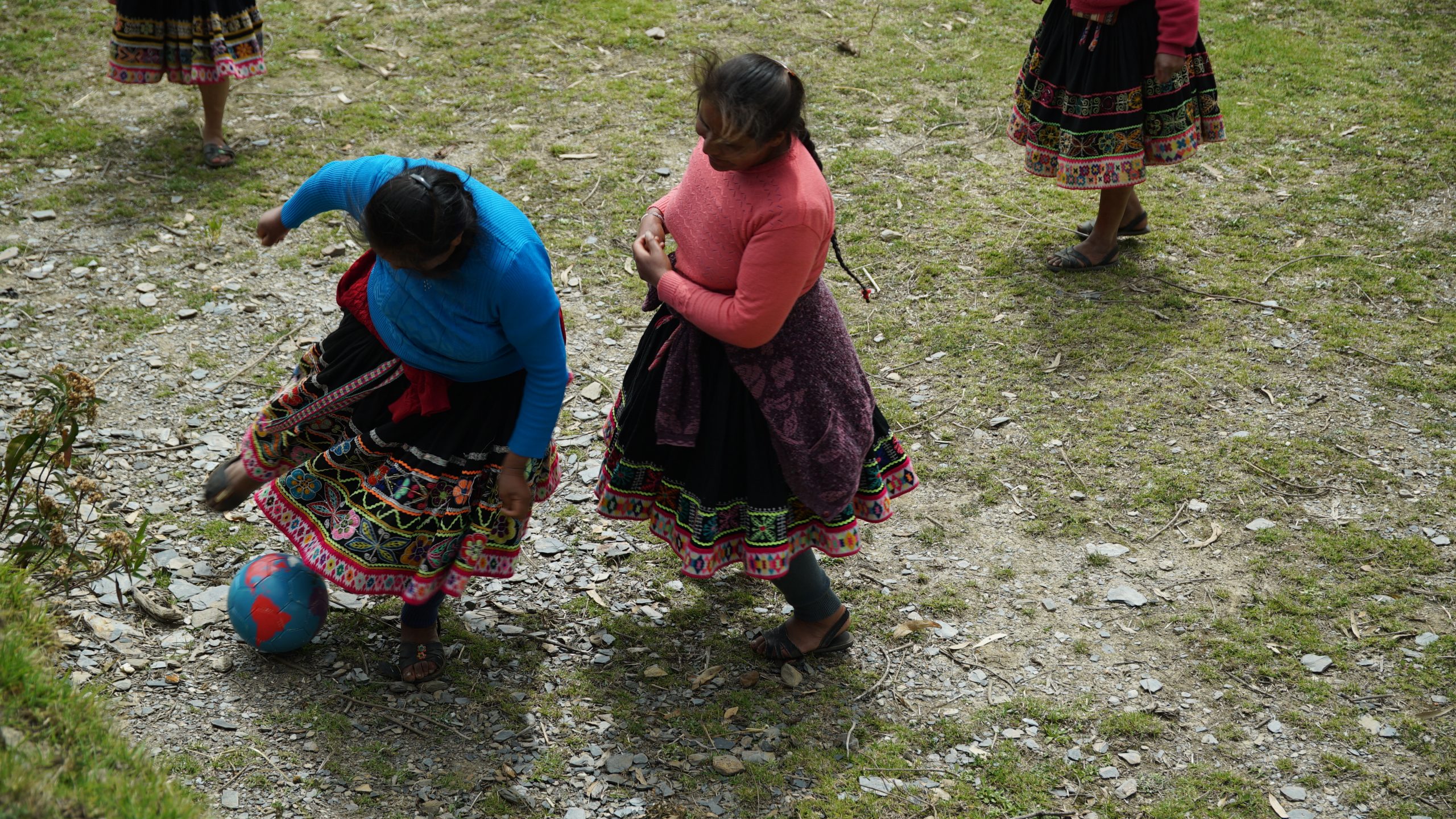 Churubamba au Pérou - little miss soccer Rencontre en terre inconnue avec Melina Boetie et Candice Prevost