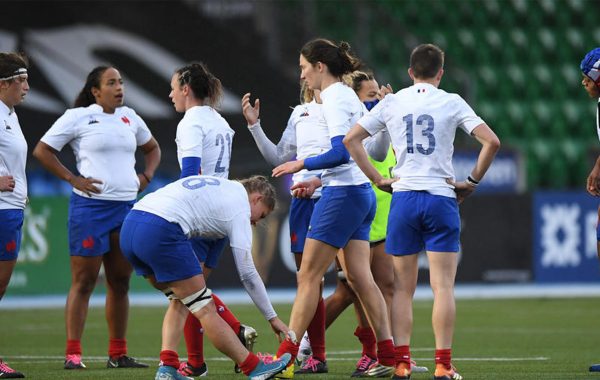 Le statut des joueuses de rugby remis en cause