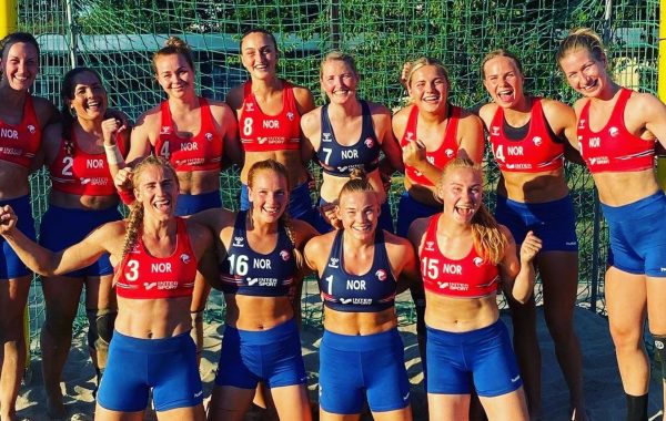 L'équipe de Norvège de beach handball veut jouer en short plutôt qu'en bikini.