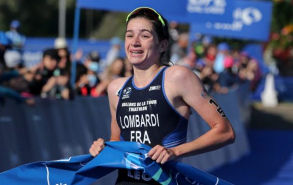 Emma Lombardi est championne du monde U23 en triathlon.