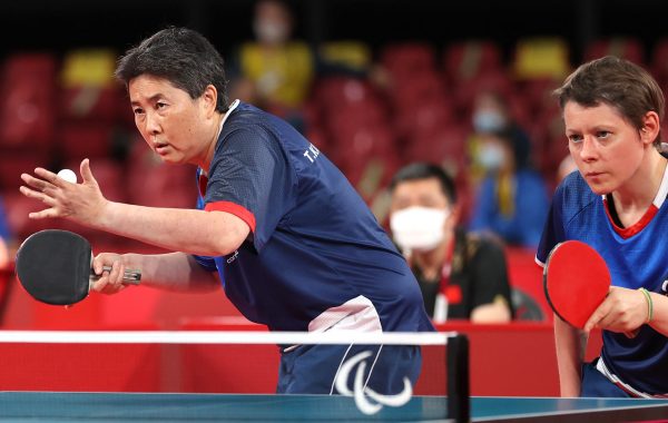 Aux jeux paralympiques de Tokyo, Thu Kamkasomphou et Anne Barnéoud ont décroché le bronze en tennis de table