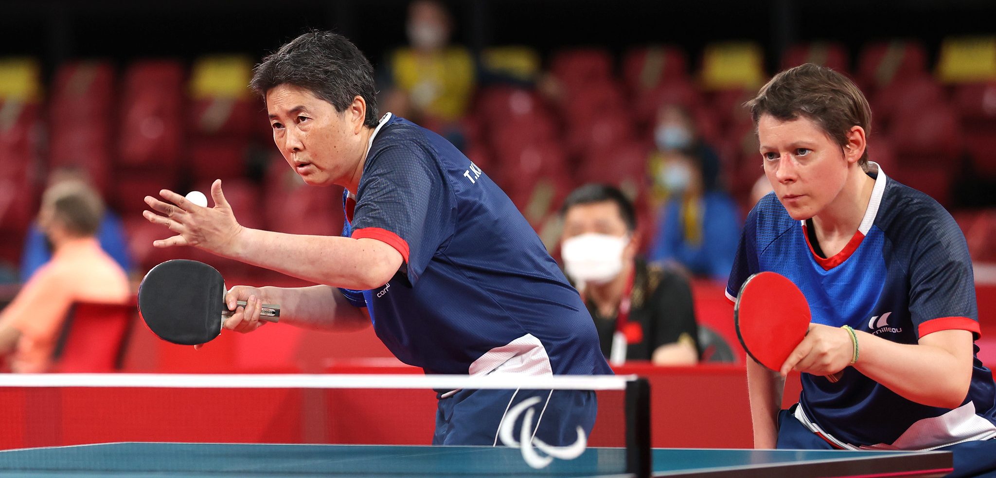 Aux jeux paralympiques de Tokyo, Thu Kamkasomphou et Anne Barnéoud ont décroché le bronze en tennis de table