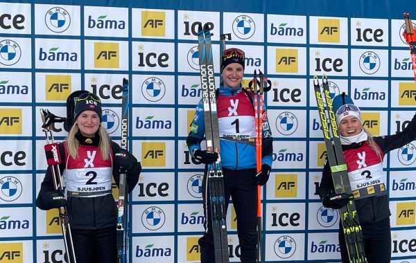 Julia Simon a remporté l'épreuve du sprint femmes lors de cette course de pré-saison