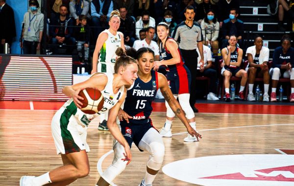 Les Bleues se sont imposées face à la Lituanie dans ce match de qualification à l'euro 2023