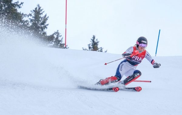 Marie Bochet est championne du monde de descente