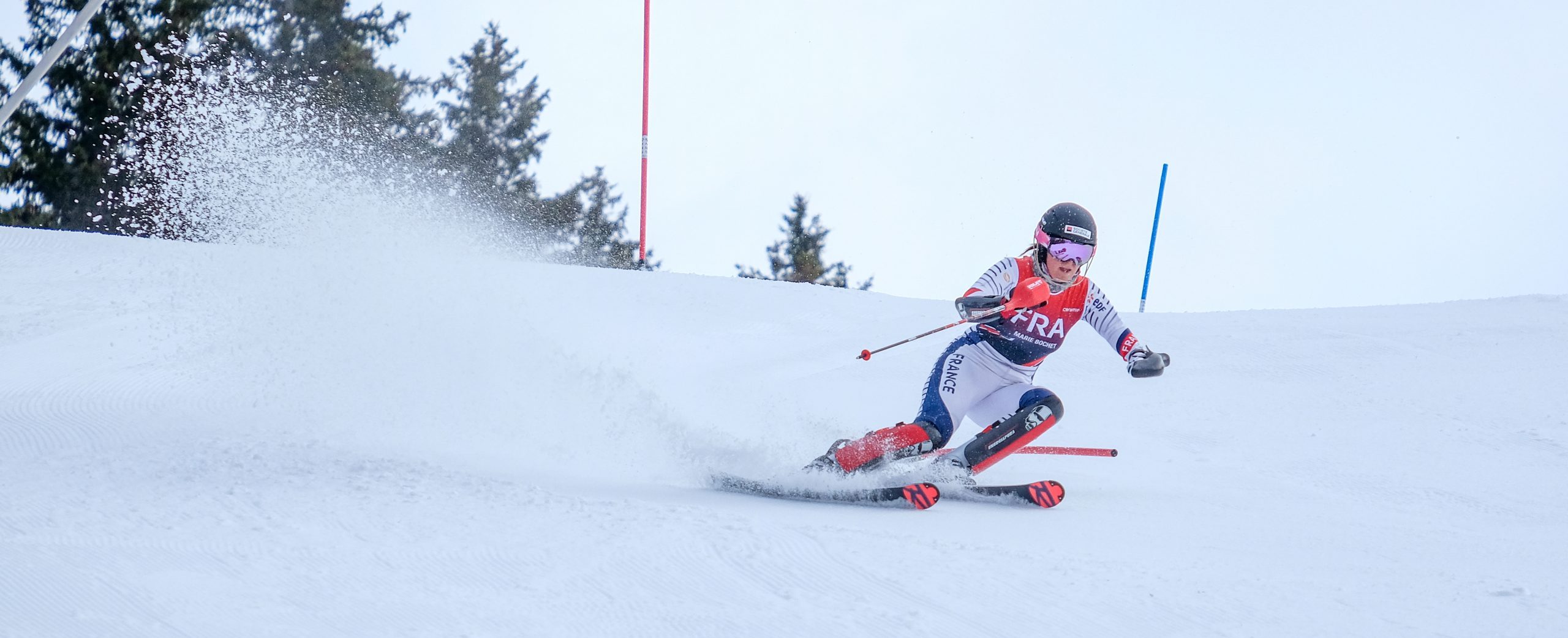 Marie Bochet est championne du monde de descente