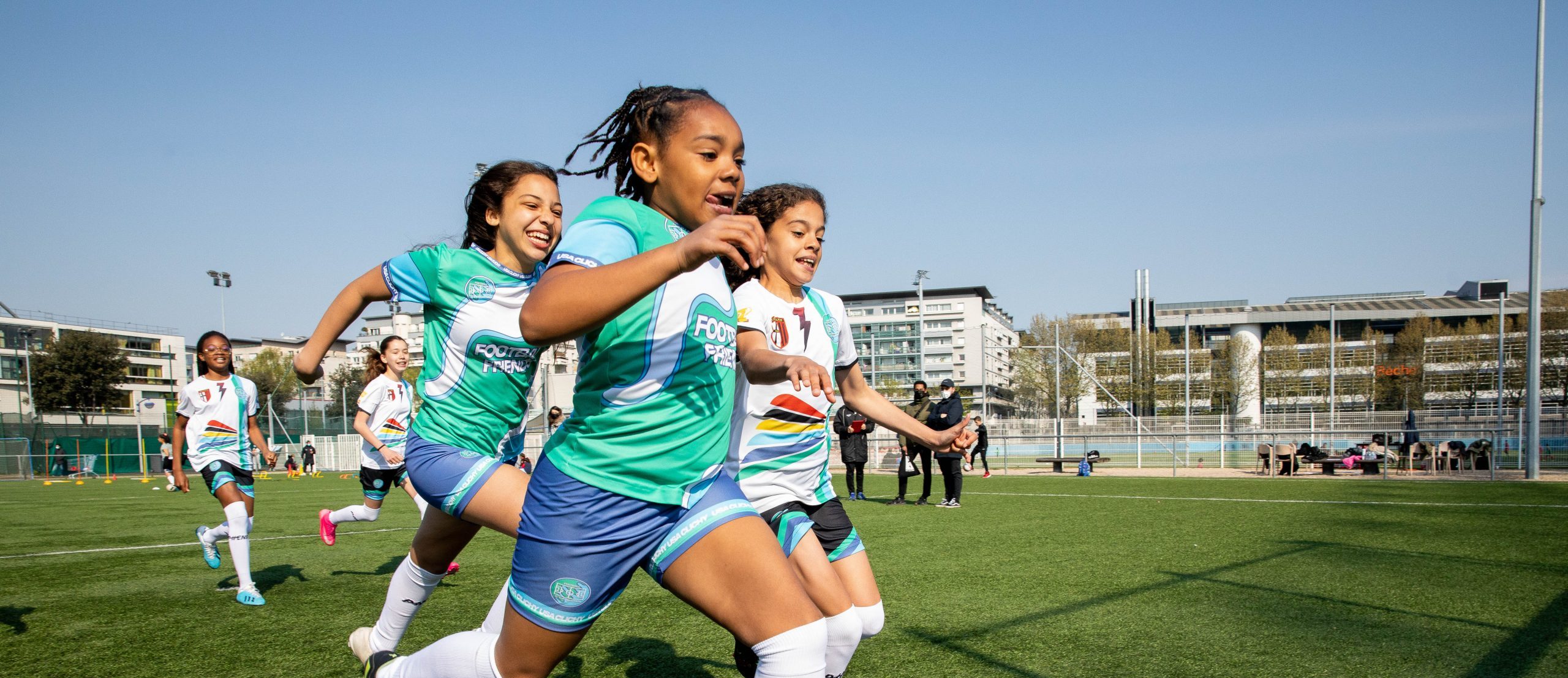 Helsinki Cup, treize jeunes footballeuses et une coupe du monde à ramener à Clichy