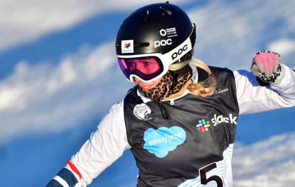 Cécile Hernandez a remporté la médaille d'argent en para snowboard lors des mondiaux 2022