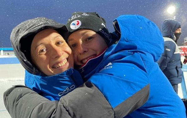 Les soeurs Chevalier évoluent ensemble sur le circuit du biathlon international