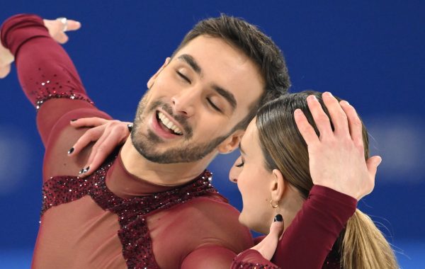 Gabriella Papadakis et Guillaume Cizeron ont battu le record du monde de danse sur glace aux JO de Pékin