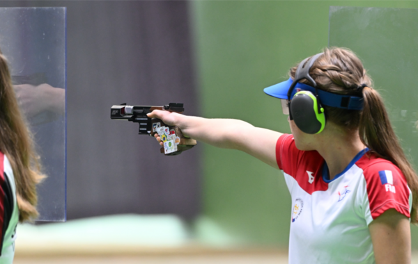 Camille Jedrzejewski décroche la médaille d'or cet après-midi en Pistolet 25m lors de la coupe du monde