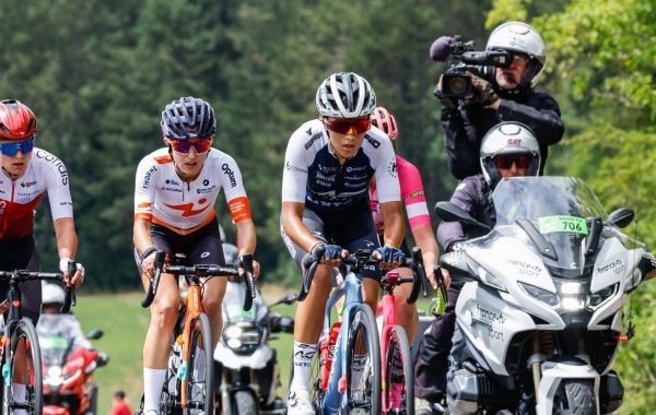 Départ de la sixième étape du Tour de France Femmes