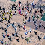80 femmes battent un record du monde de parachutisme