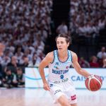 Céline Dumerc a annoncé sa retraite. Elle terminera sa carrière à Basket Landes.