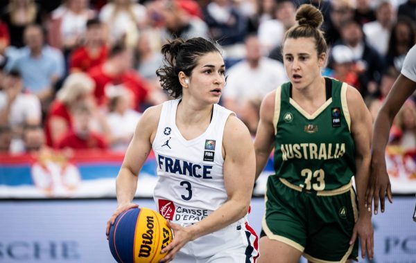 la FFBB a annoncé la création d'une équipe de 3x3 en vue des JO de Paris 2024 @3x3FFBB