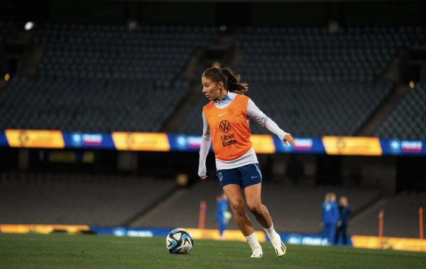 Clara Matéo a l'entrainement en Australie. Crédit photo : Equipe de France de Football