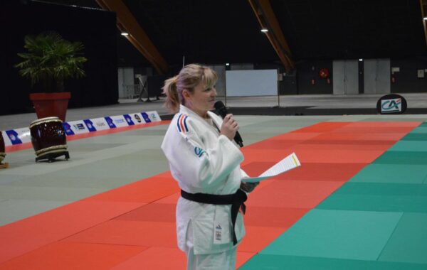 Béatrice Pornet-Burnel, présidente de ligue en France, toujours présente sur les tatamis