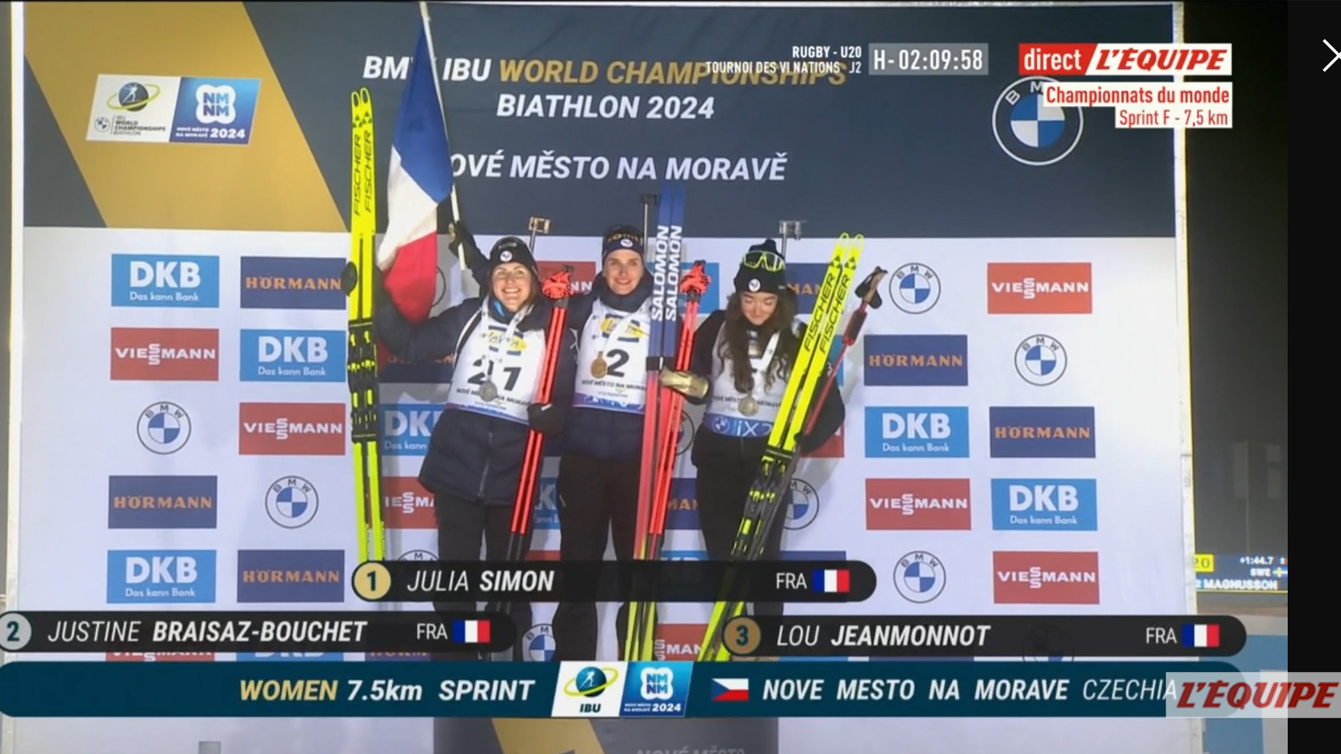 Julia Simon, Justine Braisaz-Bouchet, Lou Jeanmonnot-Laurent et Sophie Chauveau. Quadruple historique. Copyright : Aurélie Bresson Les Sportives